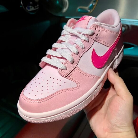 🌸Nike Dunk Low Triple Barbie Pink Women's Sneakers - Picture 2 of 6